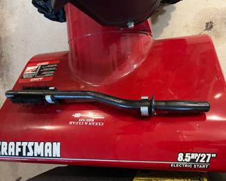 127. Craftsman Snowblower 8.5 MP Electric Start (27") 