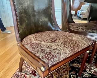 26. Set of 8 Side Chairs (21" x 23" x 34")