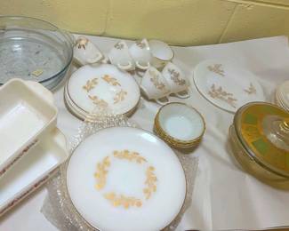 Gold Trim And Etched Look Dishes