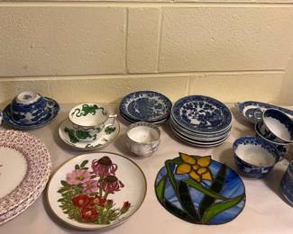 Blue Wiilow, Blue And White , Florals