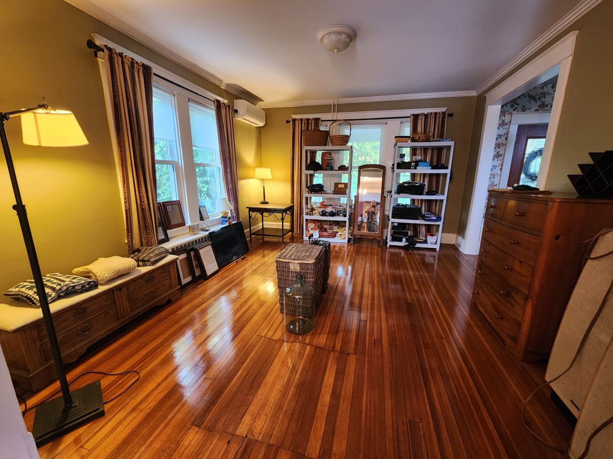 Empire Estate Sale Loudonville starts on 10/21/2023