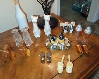 Salt & Pepper sets
