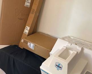 Dunn Rite NIB Splash And Slam Pool Basketball Hoop