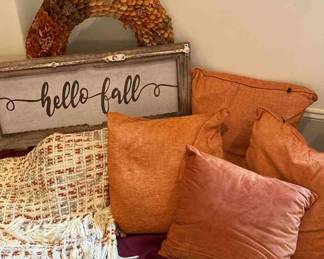 Hello Fall Decor