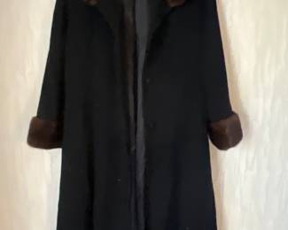 Full Length Cashmere blend coat with mink collar and cuff Large / Tall size