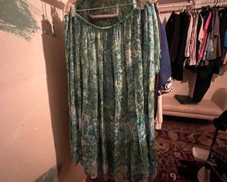 Vintage ladies clothing, most new old stock. Most $1.00 an artricle unless marked otherwise .