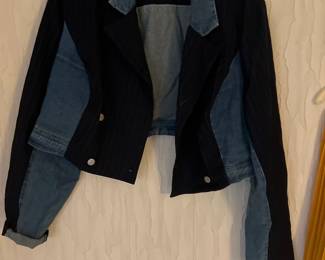 'Ladies crop jean jacket