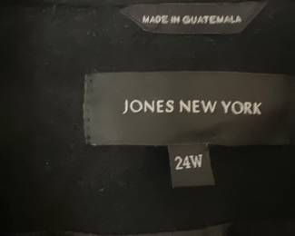 Full length ladies coat Jones of New York 24 w