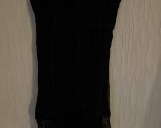 Ladies cocktail dress black larger size