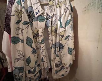 Ladies vintage clothing