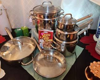 Wolfgang Puck Cooking Set
