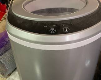 Tabletop Ice Maker