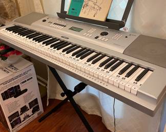 Yamaha Keyboard