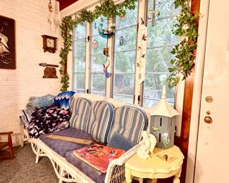 Vintage white wicker 3-seat sofa.