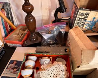 Lustreware child's tea set.