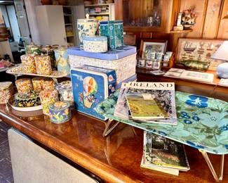 English tins & folding trays.