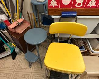 Vintage Cosco pull out step stool.