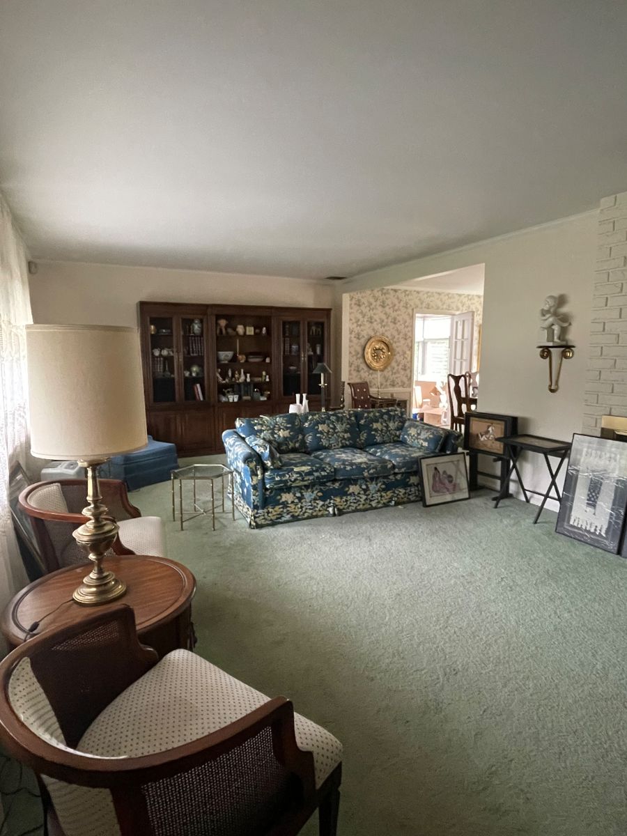 Estate Sale! InPerson! One Day Only in... starts on 10/27/2023