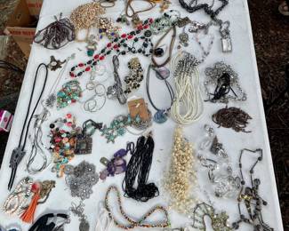 Most of the jewelry will be sold in bag lots