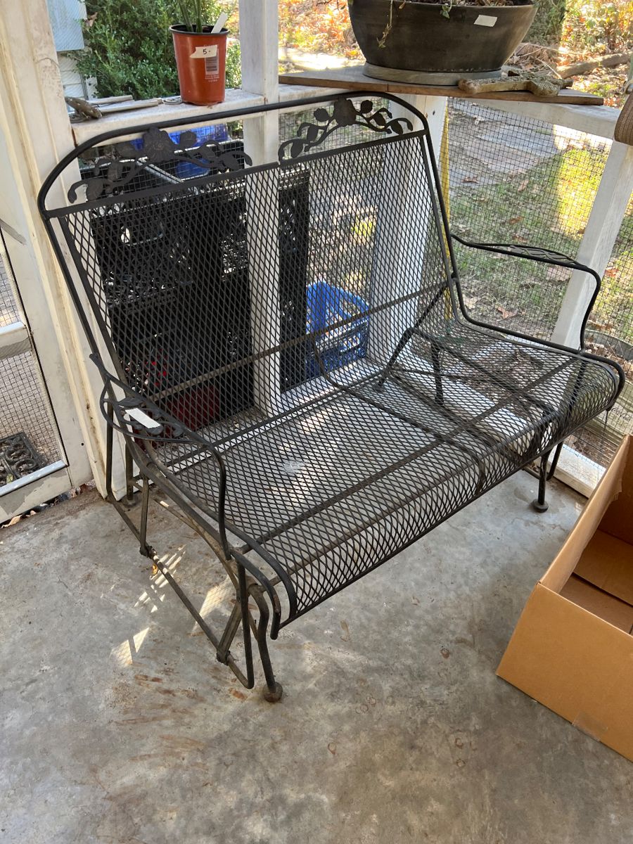 Bette Bogart Estate Sales in North Little Rock, AR starts on 10/20/2023