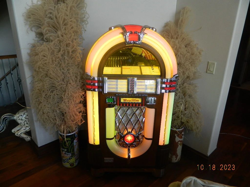 Wurlitzer jukebox