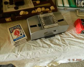 card shuffler