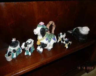 Fitz and Floyd cow set