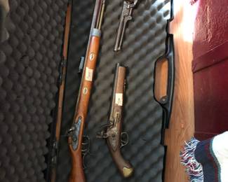 Black powder muzzle loader, black powder 6 shot revolver, black powder muzzle loader pistol