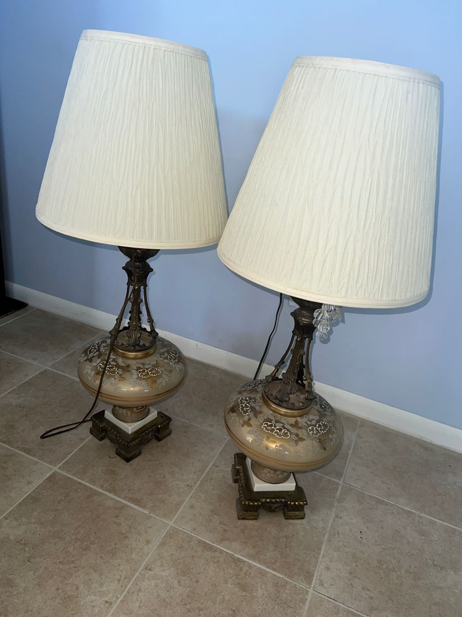 $95 Pair gorgeous MCM lamps