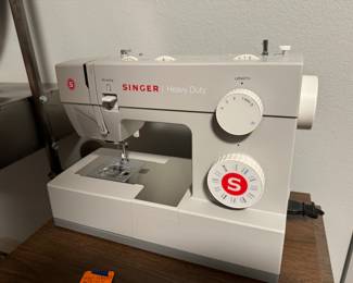 $80 - Singer sewing machine 
