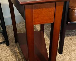 #30 $50 side table brown trapezoid 24Dx24Tx15 to 8	