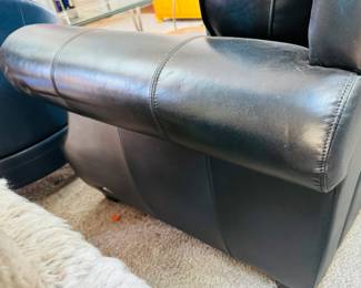 #16 - $450 Navy blue naughahide sofa 80Lx35D	Cindy Crawford - Good condition. 80Lx35D	