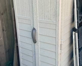 #65 $50 Suncast rubbermaid cabinet 	