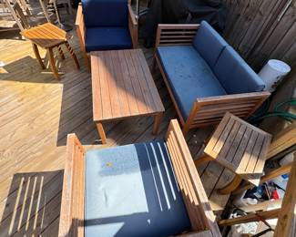 #72 $275 Safavieh outdoor set Teak 4 pieces 