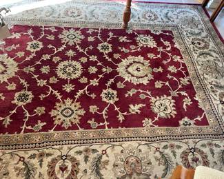 Gorgeous area rugs. No stains 