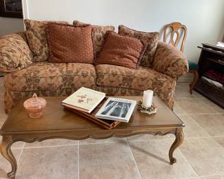 Lane Furniture Coffee Table and accent table