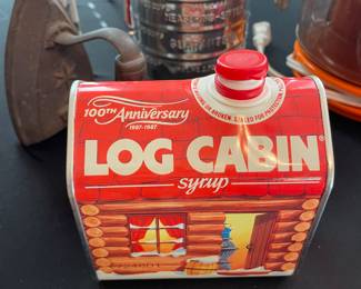 Vintage cooking decor