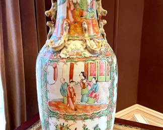 $500 - Canton porcelain vase converted to electric lamp, cannot see bottom of vase -21 x 36