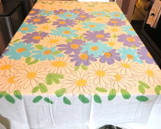 Vera tablecloth