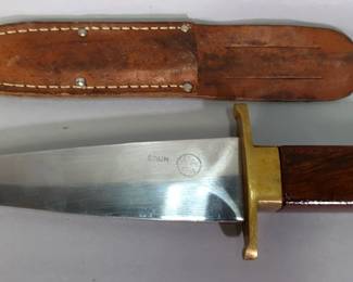 Knife Assortment With Leather Sheaths, Qty 2, 5" Blade, 6.5" Blade