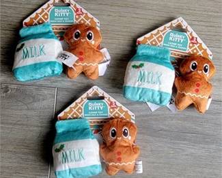 Lot 047   1 Bid(s)
(6) New Quirky Kitty Catnip toys - Meow Milk & cookie toys