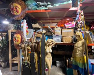 We’ve got you covered with any beach theme items you may need!