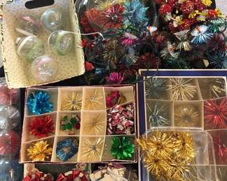 Mid Century, Tinsel, Ornaments Lights
