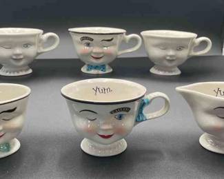 Vintage Baileys Irish Cream Winking Yum Tea Cups And Sugar Bowl And Creamer 