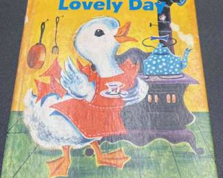 Mrs. Ducks Lovely Day  Vintage Childrens Book