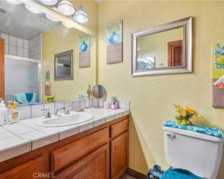 bathroom decorations