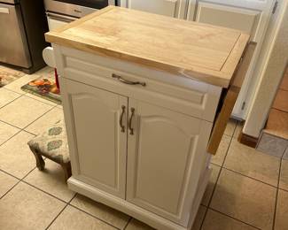 portable kitchen island butcher block