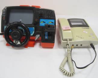1985 PLAYWORLD DESK TOP TOY RACING GAME, AND TALKVISION MODEL GS-1000NM PHONE.  NOTHING TESTED