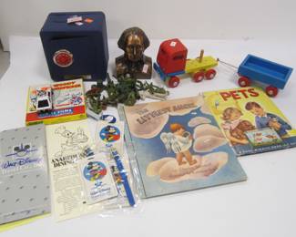 CHILDREN'S TOYS AND BOOKS INCLUDING ARMY MEN, TWO BANKS, AND TOY CAR