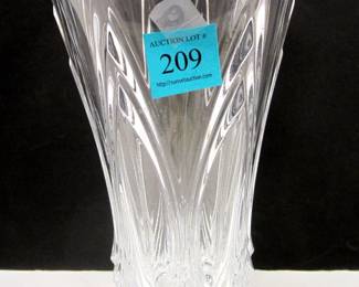 LARGE HEAVY CRYSTAL VASE